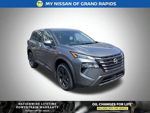 New 2026 Nissan Rogue SV AWD/4WD image 8