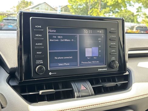 Used 2020 Toyota RAV4 XLE w/ Convenience Package AWD/4WD image 16