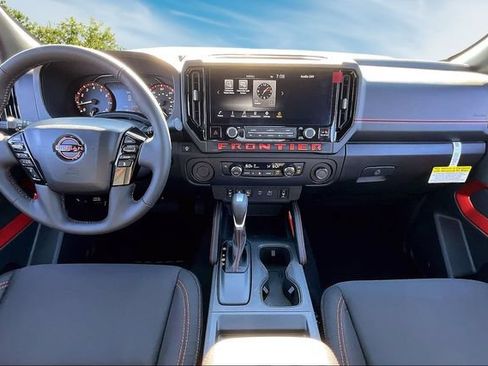 New 2026 Nissan Frontier Pro-X w/ Pro-X Convenience Package RWD image 5