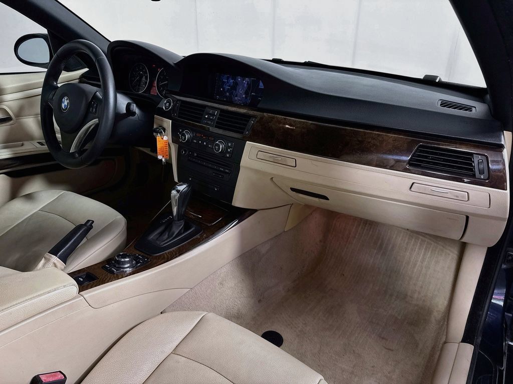 Used 2009 BMW 328i Convertible RWD image 37