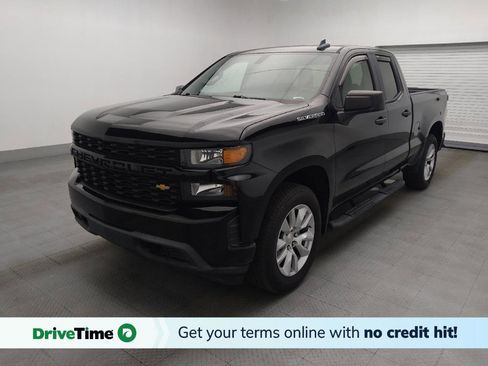 Used 2019 Chevrolet Silverado 1500 Custom w/ Custom Value Package AWD/4WD image 1