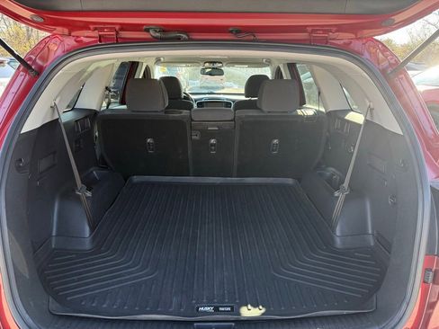 Certified 2018 Kia Sorento LX w/ LX V6 Convenience Package image 12