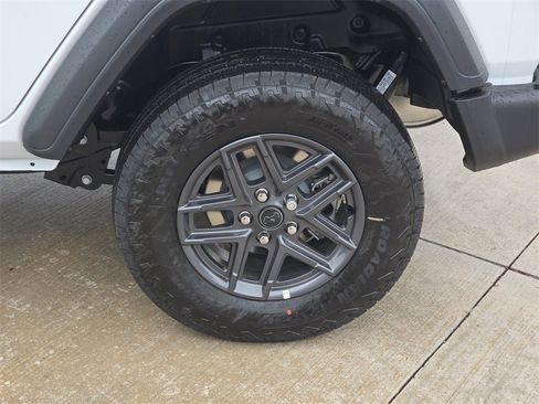 New 2026 Jeep Wrangler Sport S image 32