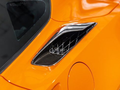 Used 2019 Chevrolet Corvette ZR1 RWD image 17
