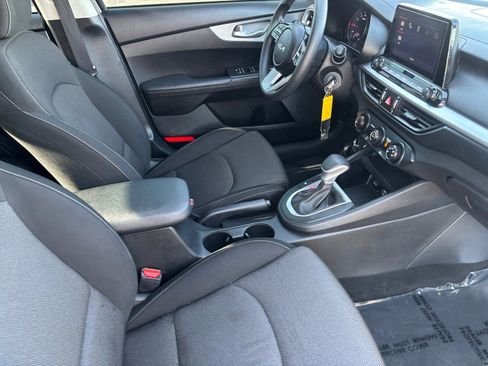 Used 2023 Kia Forte LXS image 14
