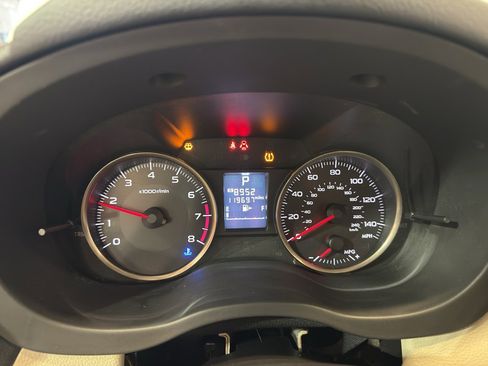 Used 2014 Subaru Crosstrek 2.0i Limited w/ Popular Package #2 image 17