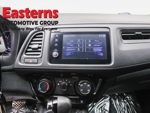 Used 2021 Honda HR-V Sport image 12