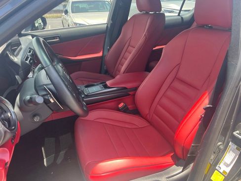 Used 2023 Lexus IS 350 F Sport RWD image 10