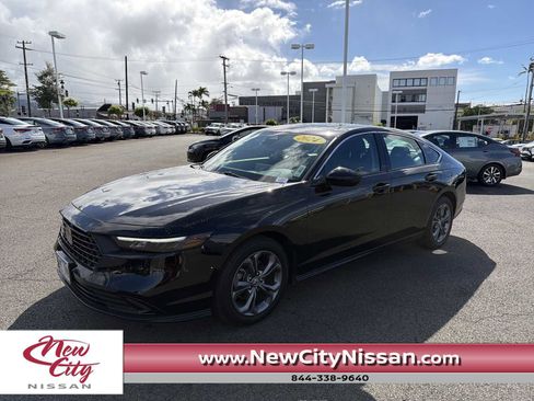Used 2024 Honda Accord EX image 1
