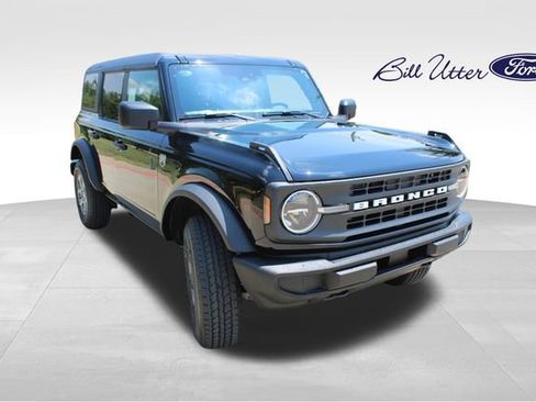 New 2025 Ford Bronco Big Bend image 2