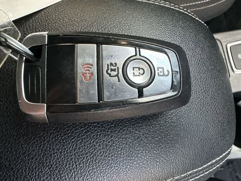 Used 2024 Ford Escape Active image 28