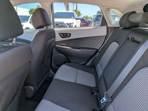 Used 2021 Hyundai Kona SEL FWD image 14