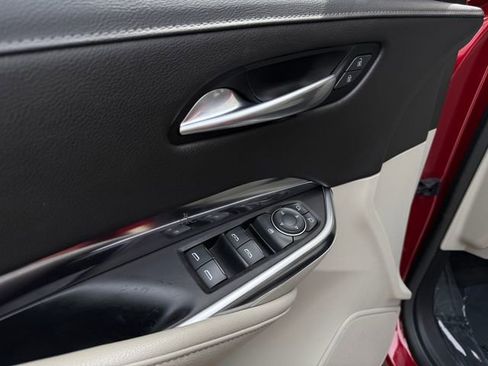 Used 2019 Cadillac XT4 Luxury image 12