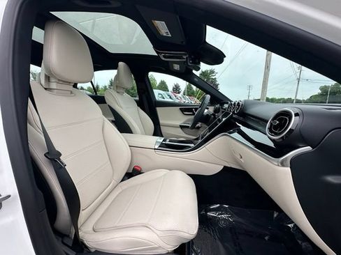 Used 2026 Mercedes-Benz C 300 4MATIC Sedan image 26