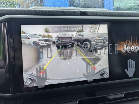 New 2026 Jeep Gladiator Sport AWD/4WD image 19