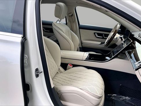 Certified 2022 Mercedes-Benz S 580 4MATIC Sedan image 8