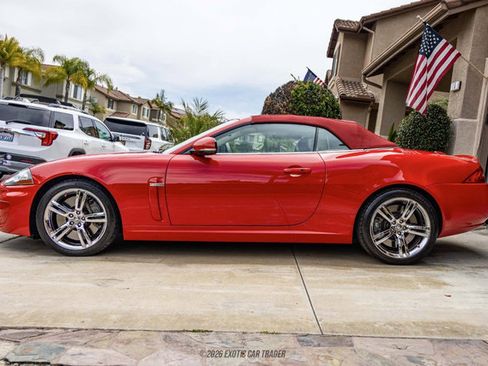 Used 2010 Jaguar XKR R RWD image 15