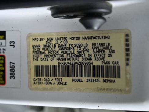 Used 2010 Toyota Corolla S image 28