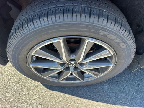 Used 2018 MAZDA CX-5 Touring image 34