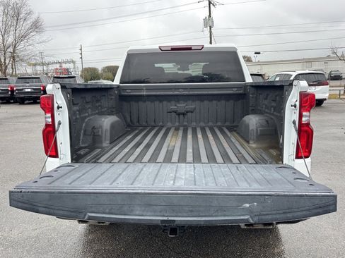 Used 2024 Chevrolet Silverado 1500 LT Trail Boss w/ Protection Package image 18