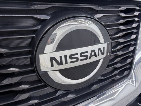 Used 2020 Nissan Rogue SL FWD image 12