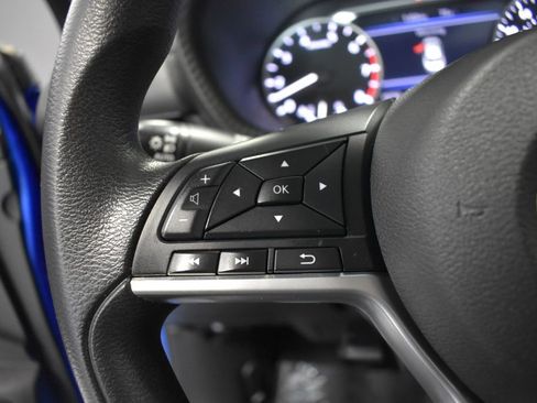 Certified 2023 Nissan Sentra SV image 24