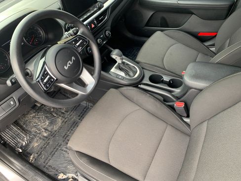 Used 2023 Kia Forte LXS FWD image 10