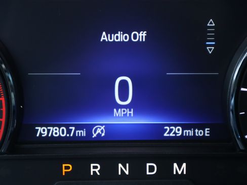 Used 2021 Ford Explorer XLT w/ Equipment Group 202A AWD/4WD image 4