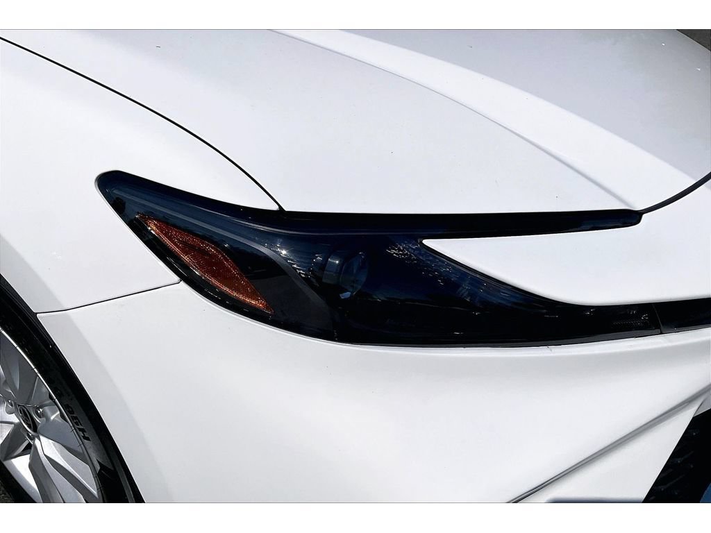 Used 2025 Toyota Camry LE w/ Convenience Package AWD/4WD image 26