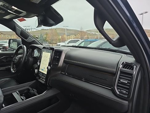 Used 2022 RAM 1500 Limited w/ Body-Colour Bumper Group image 7