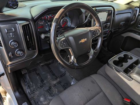 Used 2019 Chevrolet Silverado 2500 LT w/ LT Convenience Package AWD/4WD image 2