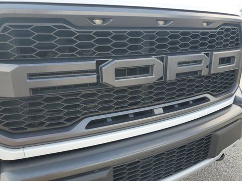Used 2019 Ford F150 Raptor w/ Equipment Group 801A Mid image 7