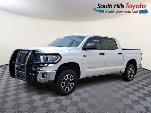 Certified 2021 Toyota Tundra SR5 AWD/4WD image 3