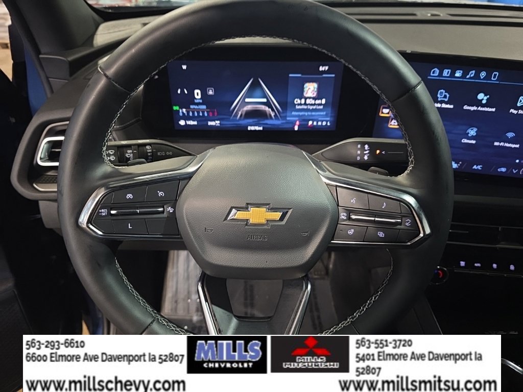 Used 2024 Chevrolet Traverse LT w/ Midnight/Sport Edition AWD/4WD image 10