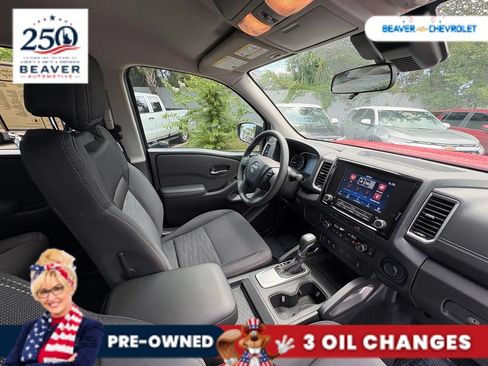 Used 2024 Nissan Frontier SV w/ SV Convenience Package RWD image 25