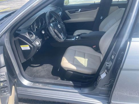 Used 2014 Mercedes-Benz C 250 Sedan image 9