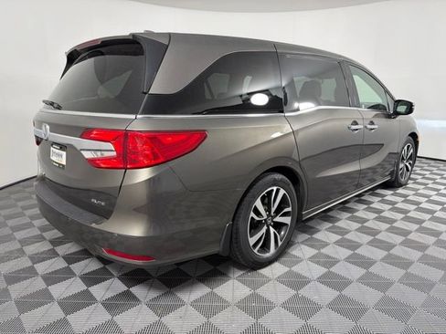Used 2019 Honda Odyssey Elite image 6