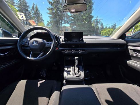 Certified 2024 Honda CR-V LX image 2