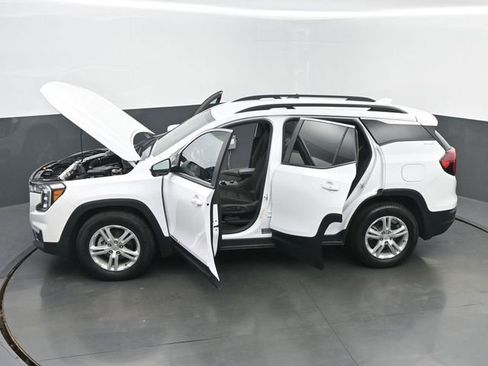 Used 2023 GMC Terrain SLE w/ Driver Convenience Package FWD image 61