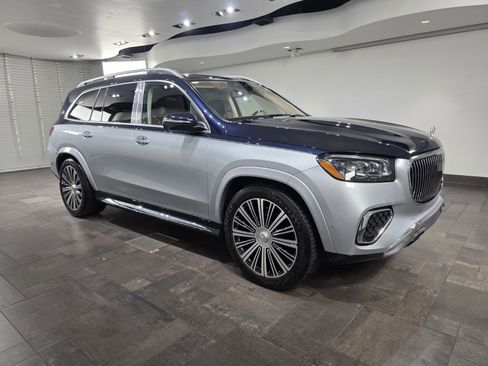 Used 2024 Mercedes-Benz Maybach GLS 600 4MATIC image 30