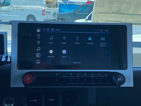 Used 2024 Chevrolet Brightdrop 400 w/ Commercial Equipment Package AWD/4WD image 27