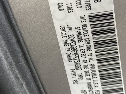 Used 2015 Dodge Grand Caravan American Value Package w/ UConnect Hands-Free Group FWD image 27