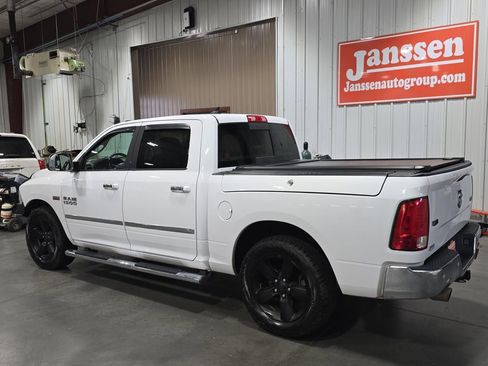 Used 2014 RAM 1500 Laramie image 3