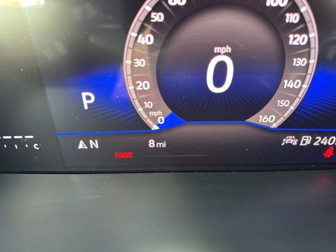 New 2026 Volkswagen Taos SE image 20