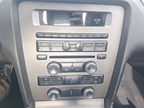 Used 2010 Ford Mustang GT image 19