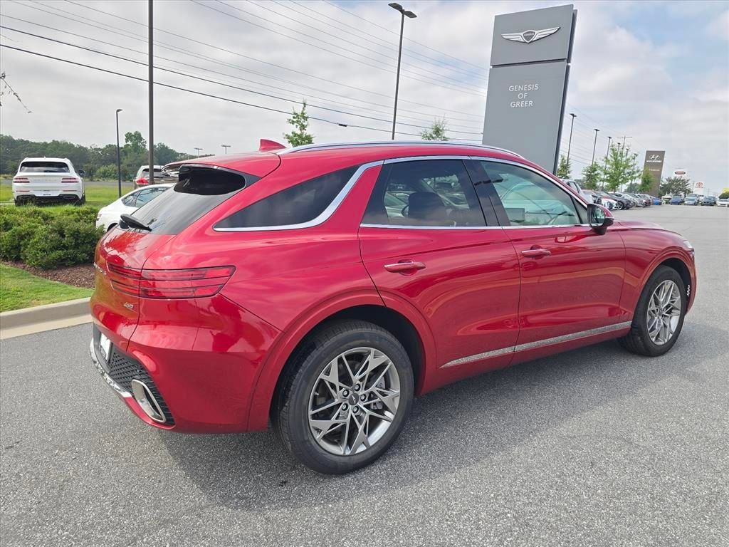 Used 2025 Genesis GV70 2.5T AWD/4WD image 3