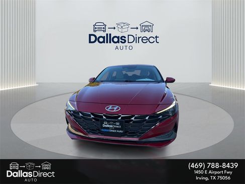 Used 2022 Hyundai Elantra Limited w/ Cargo Package image 3