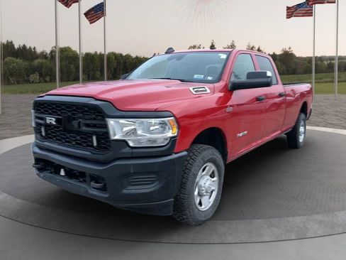 Used 2020 RAM 2500 Tradesman w/ Safety Group image 2