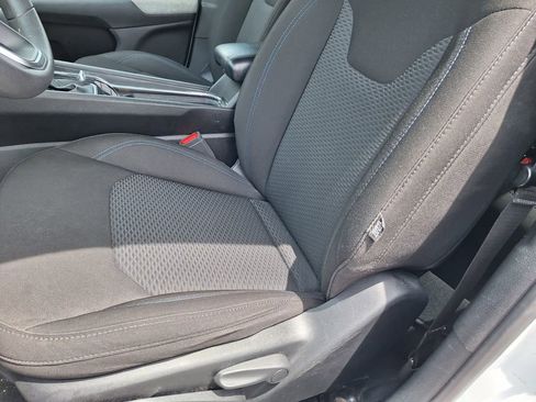 Used 2023 Jeep Compass Sport AWD/4WD image 10