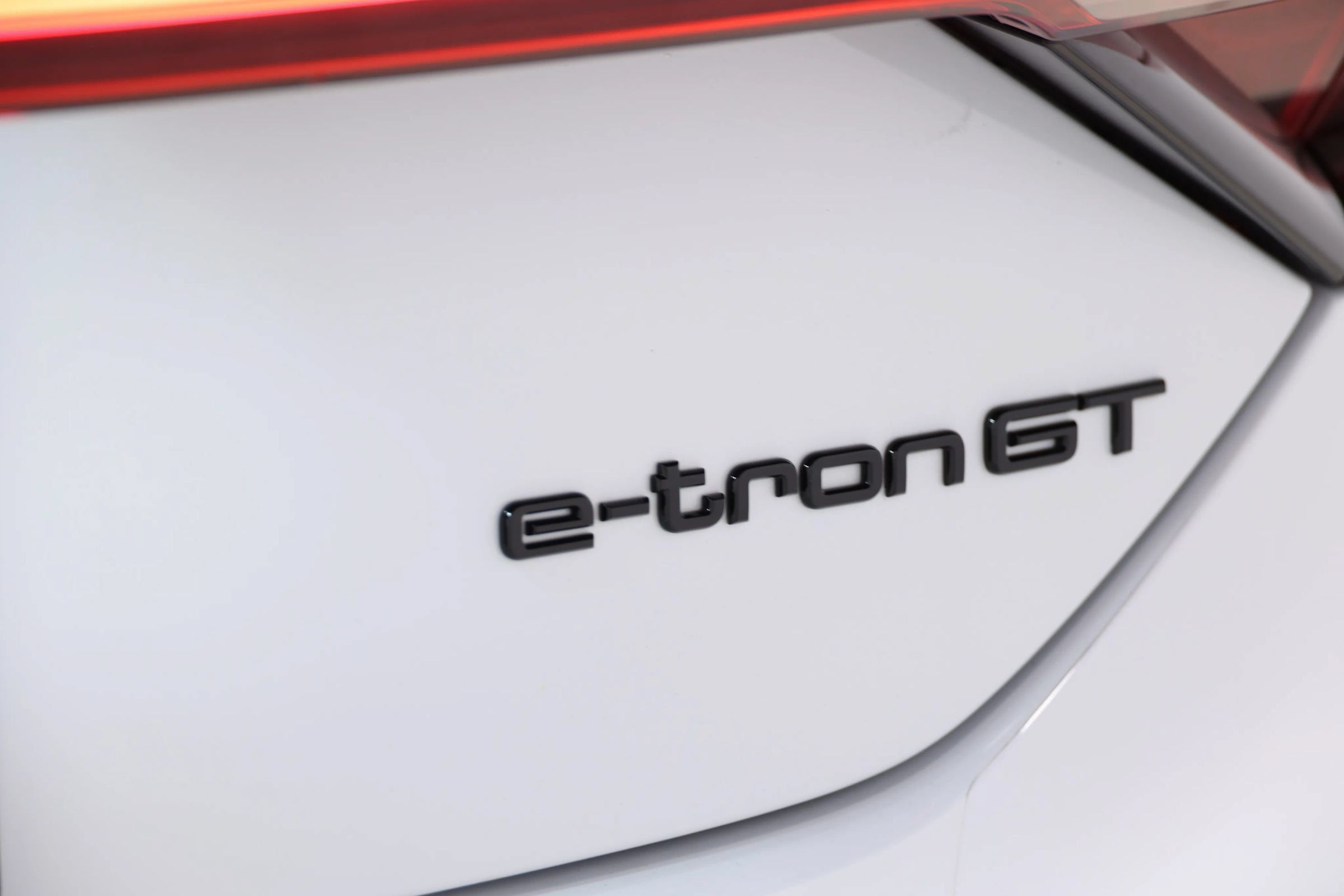 Used 2023 Audi RS e-tron GT w/ Carbon Performance Package AWD/4WD image 70